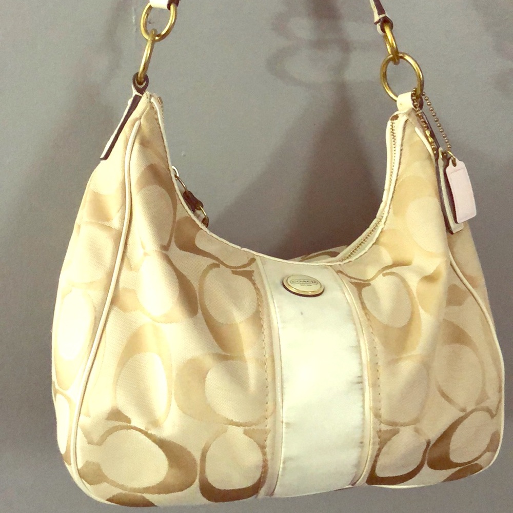 Coach shoulder bag